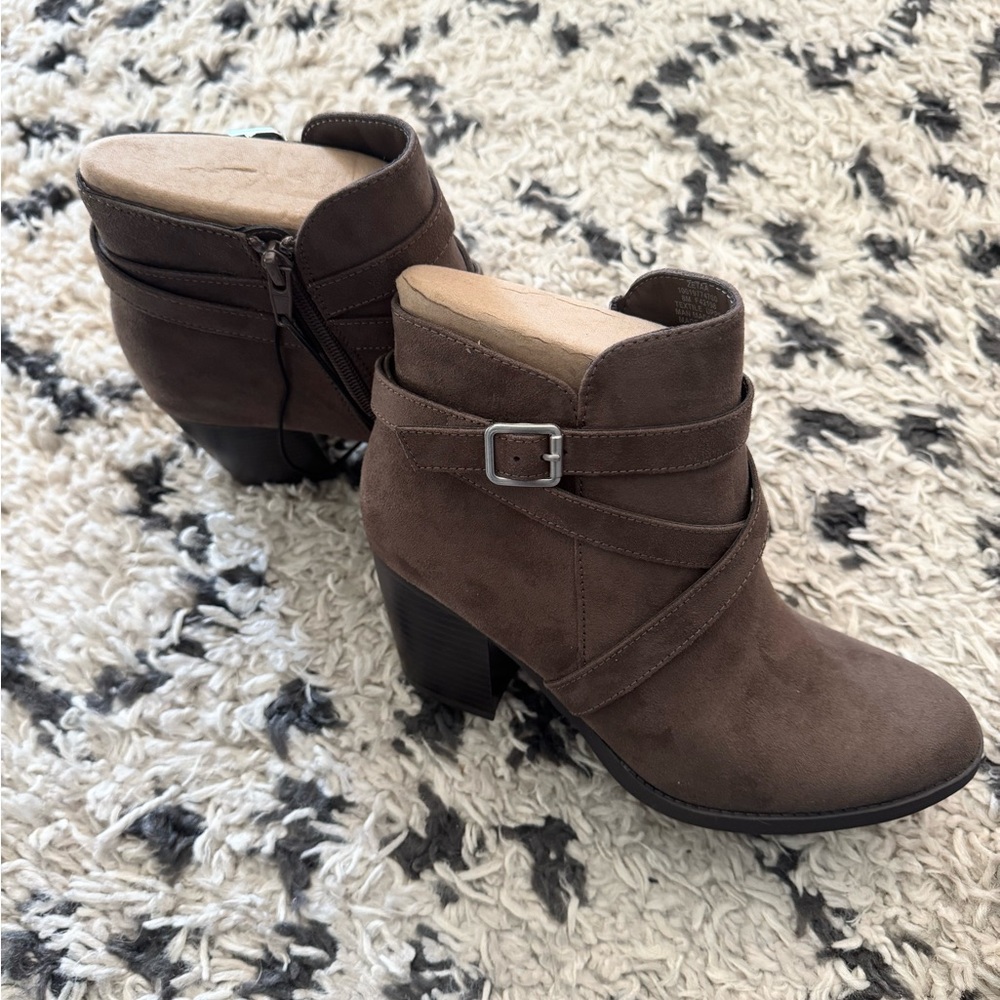 BNIB!! Style & Co. Booties